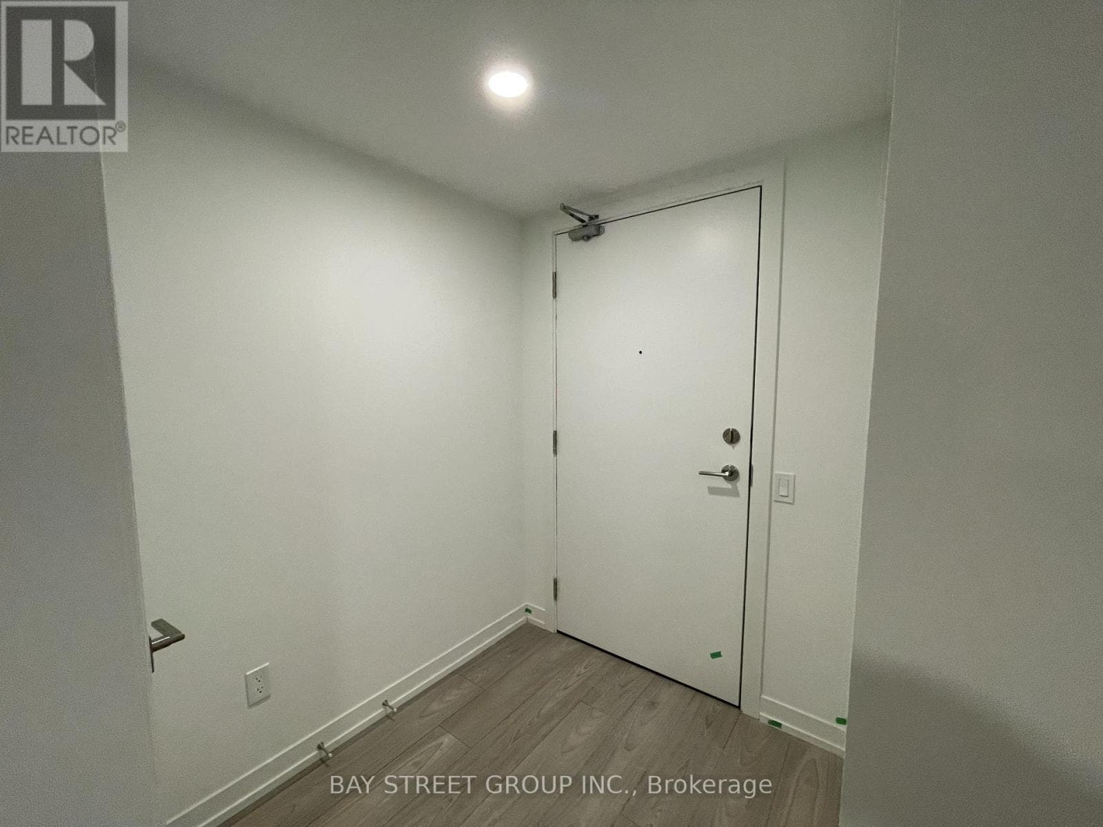 Photo of 2701 - 82 DALHOUSIE STREET