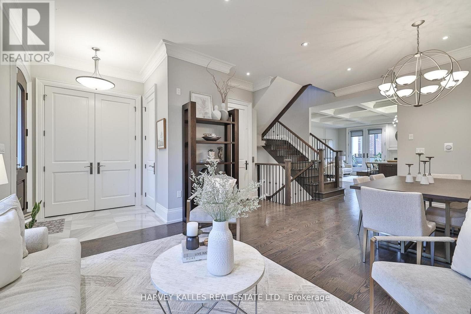 Photo of 2638A BAYVIEW AVENUE