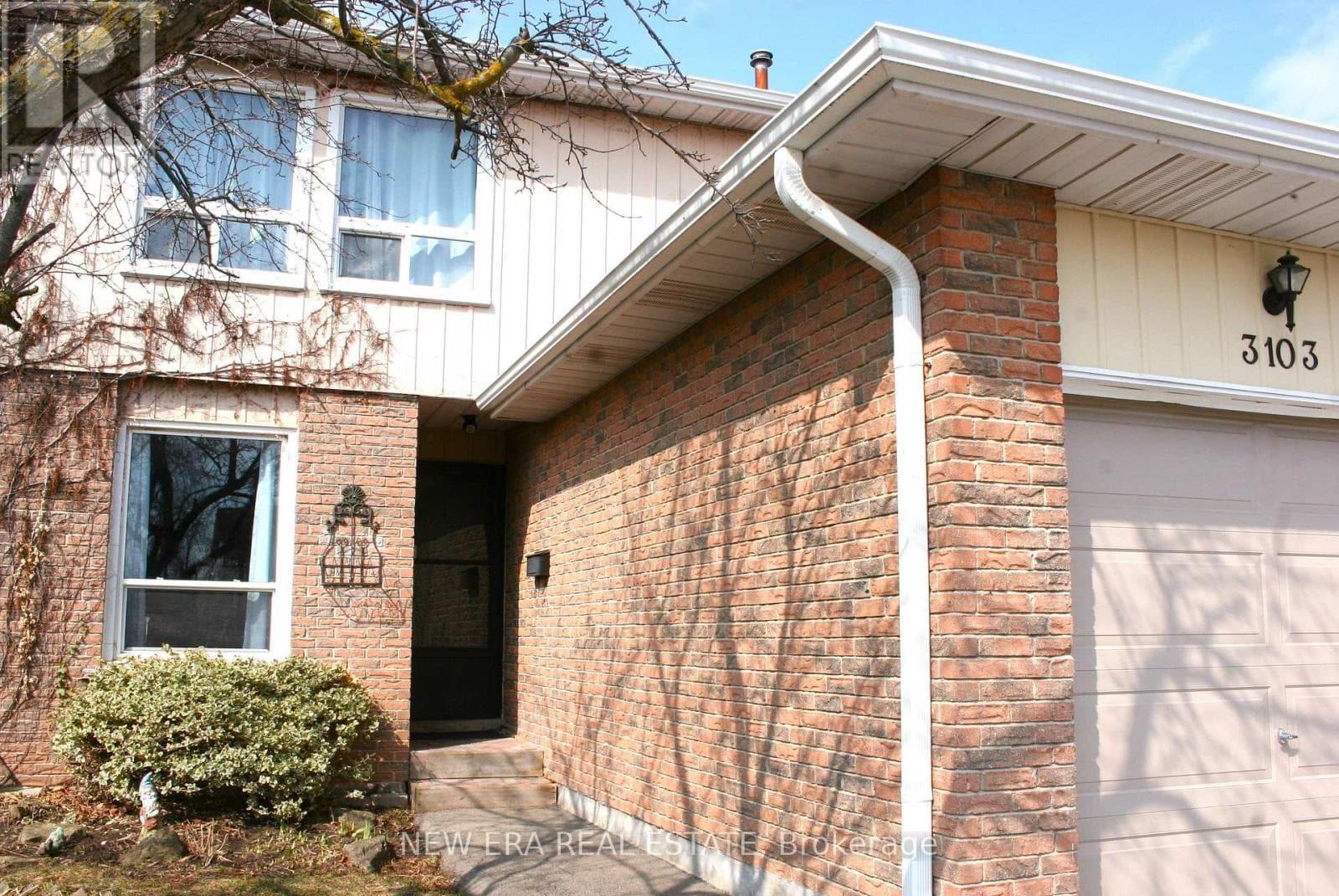 Photo of 3103 AUTUMN HILL CRESCENT