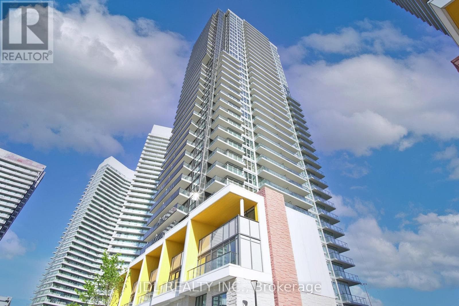 Photo of PH4101 - 95 MCMAHON DRIVE