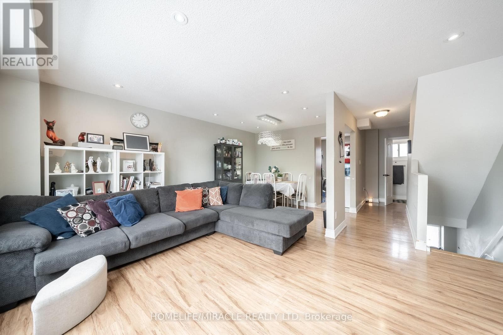 Photo of 150 - 150 ENDERBY CRESCENT