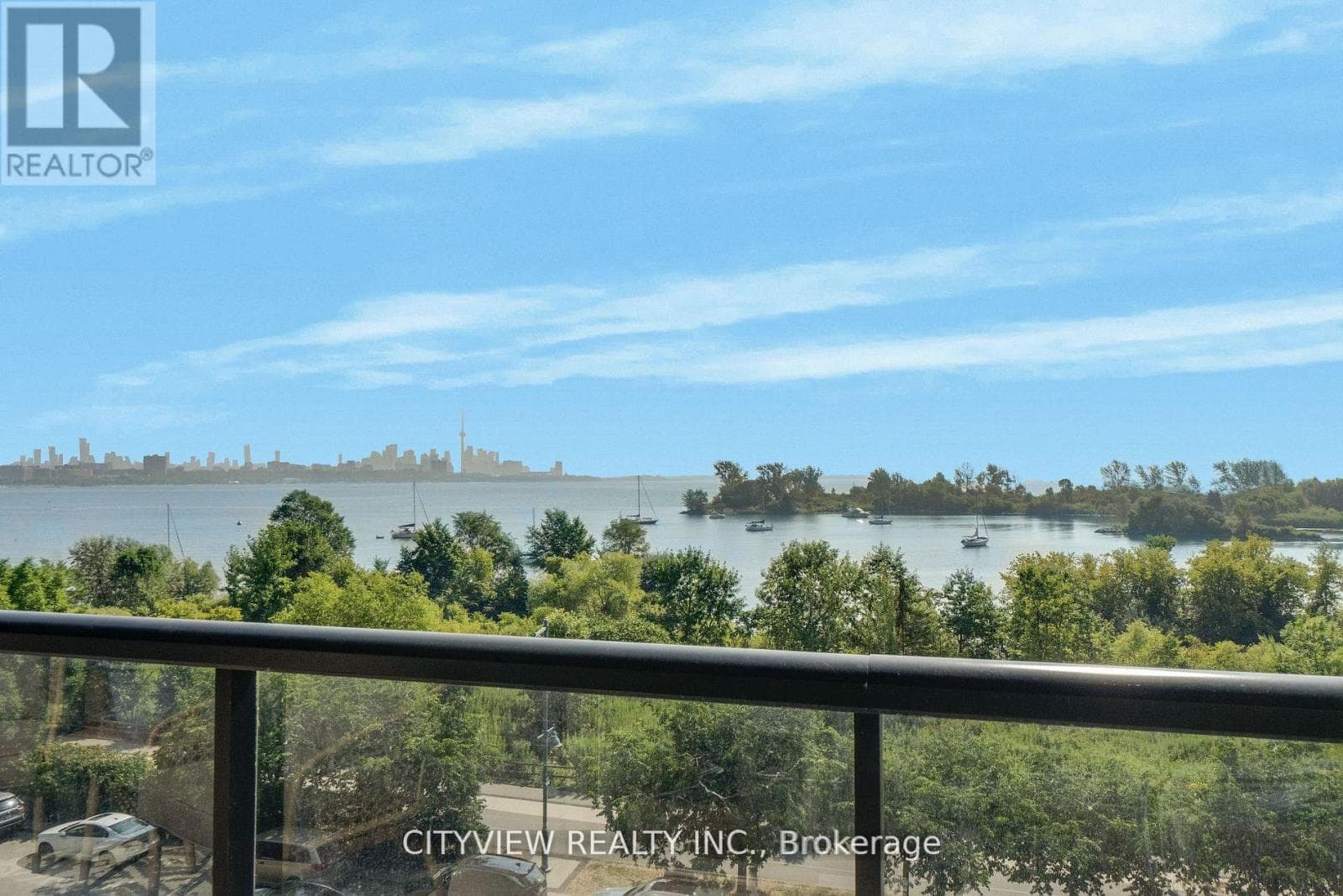 Photo of 304 - 110 MARINE PARADE DRIVE