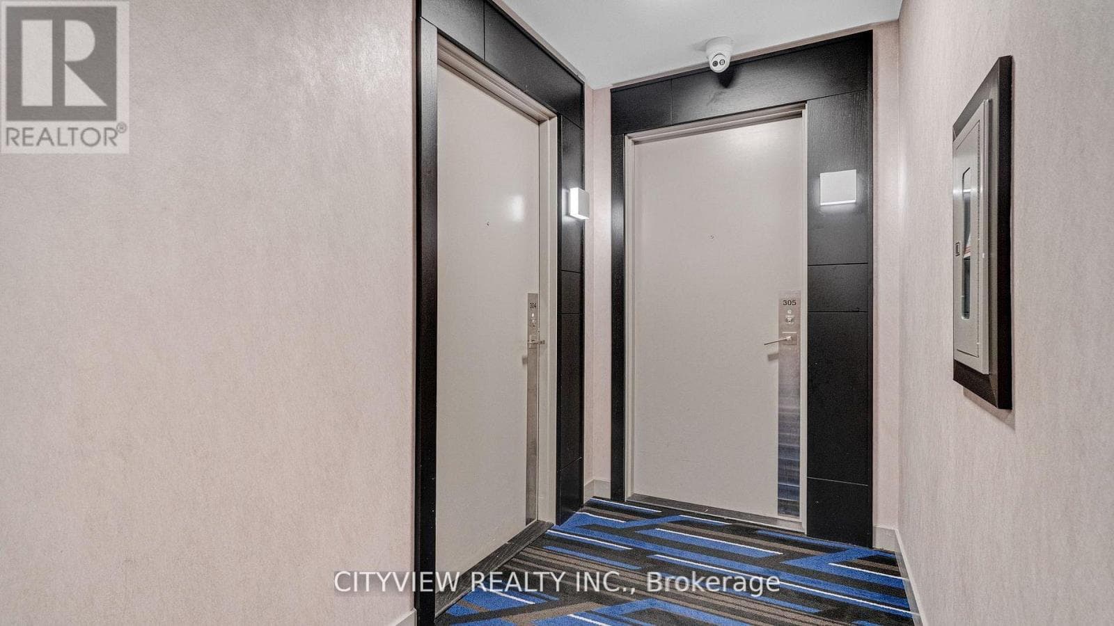 Photo of 304 - 110 MARINE PARADE DRIVE