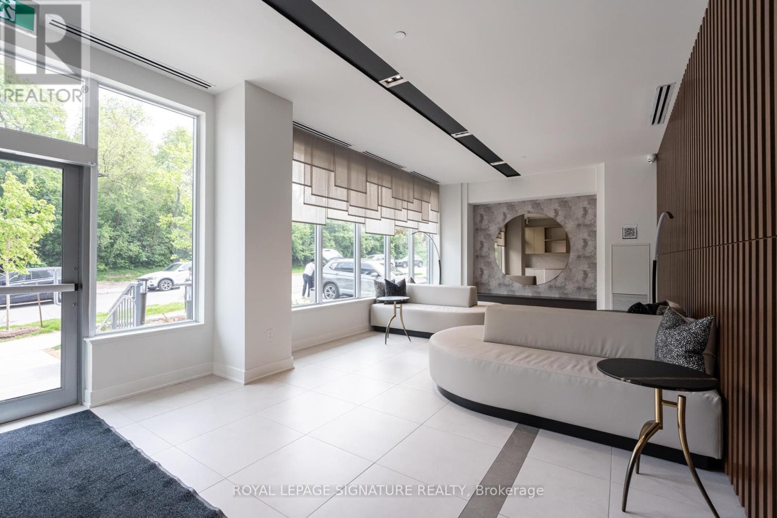 Photo of 1203 - 2 TEAGARDEN COURT