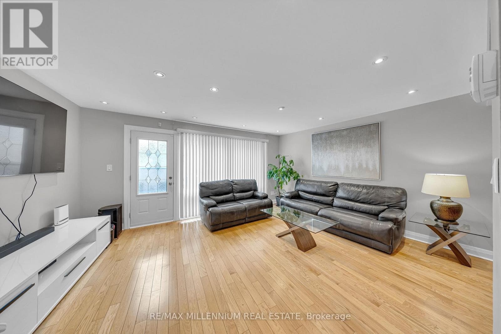 Photo of 5 - 10 GRANDRAVINE DRIVE