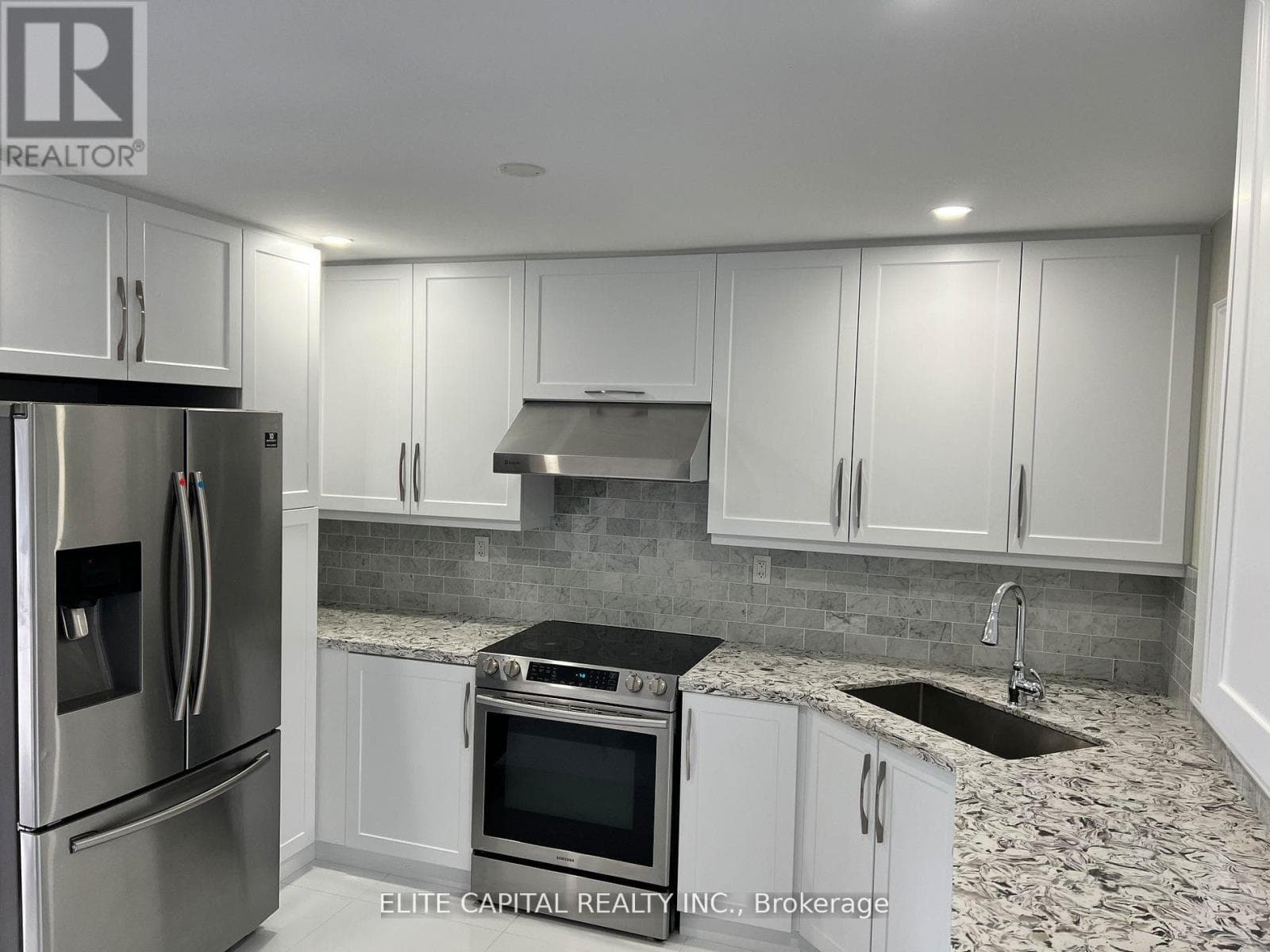 Photo of 67 HUTCHERSON SQUARE