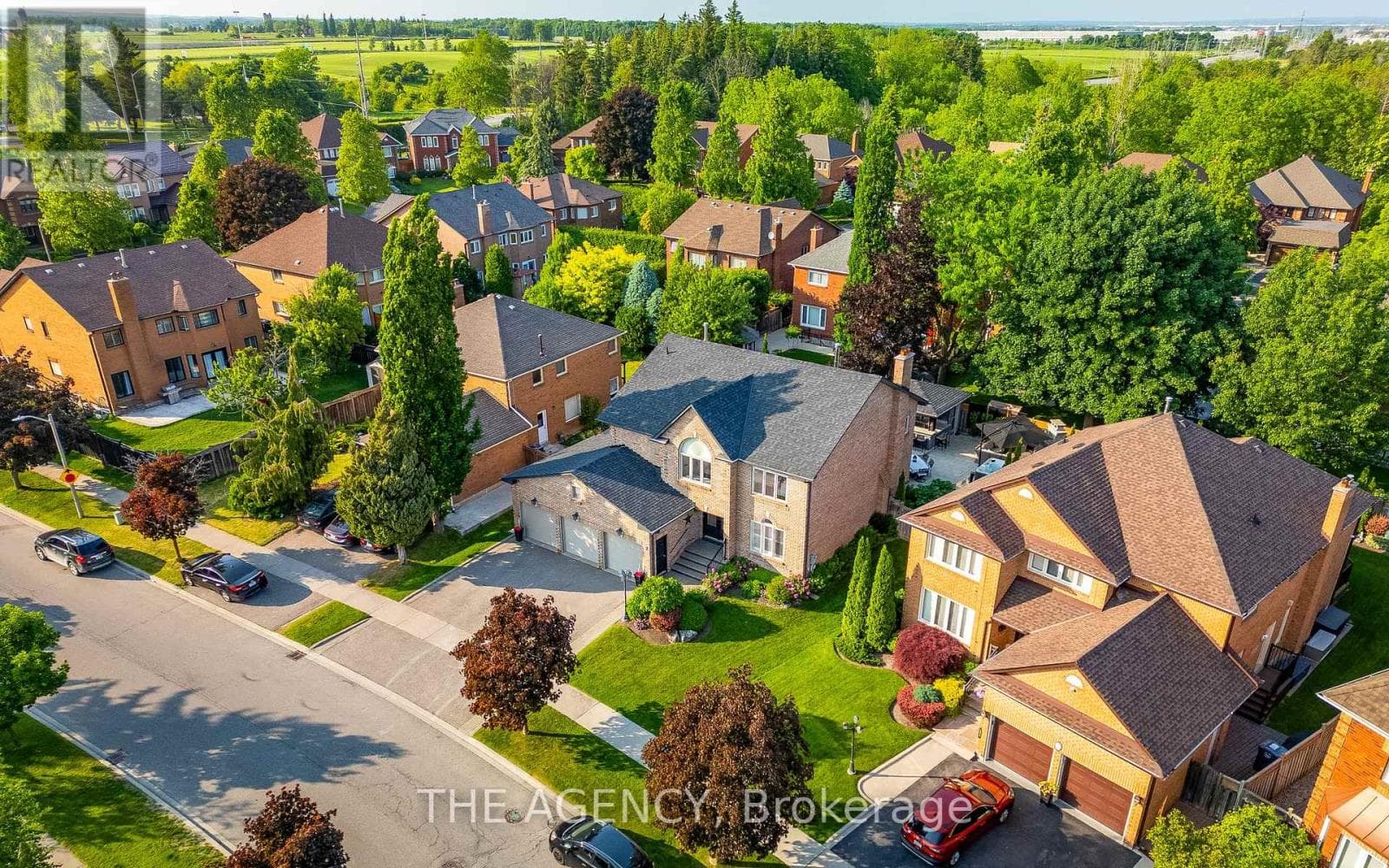 Photo of 7 STONEGATE DRIVE