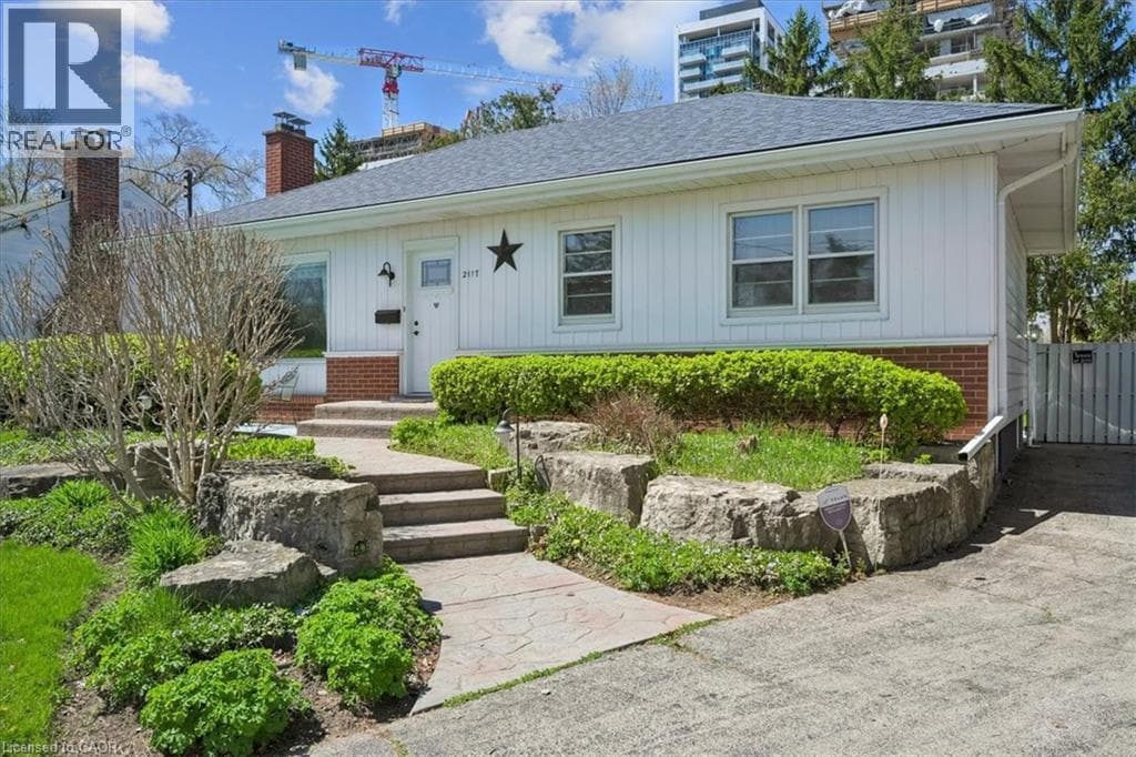 Photo of 2117 EDINBURGH Drive
