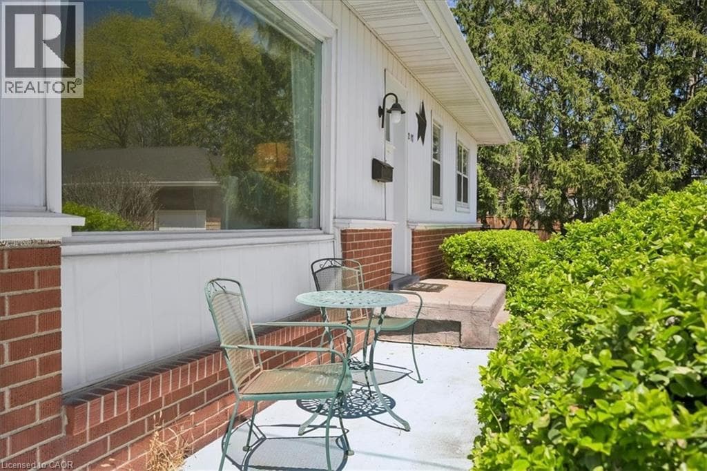 Photo of 2117 EDINBURGH Drive
