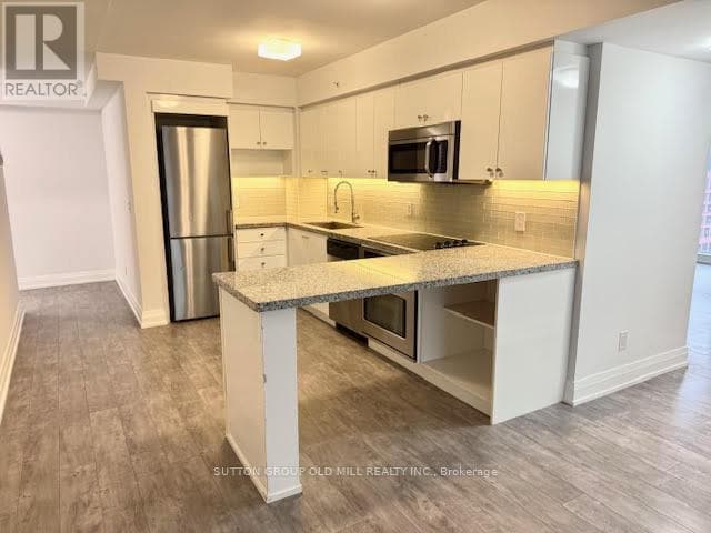 Photo of W804 - 565 WILSON AVENUE W