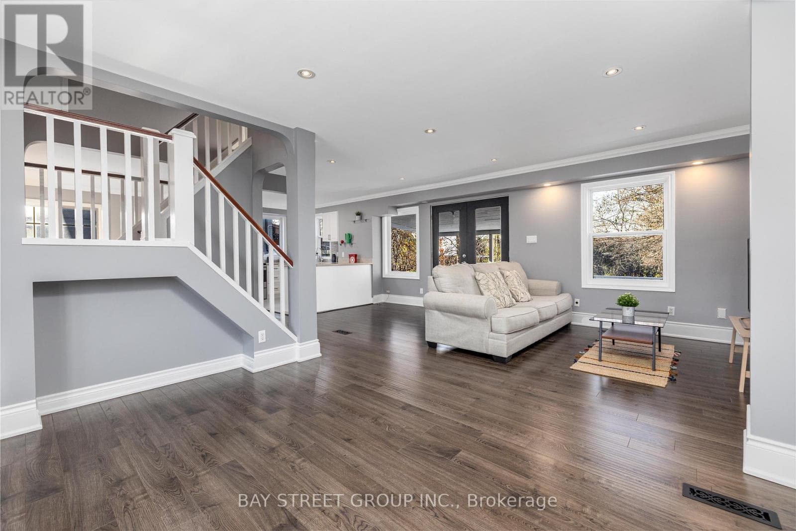 Photo of 112 BEVDALE ROAD