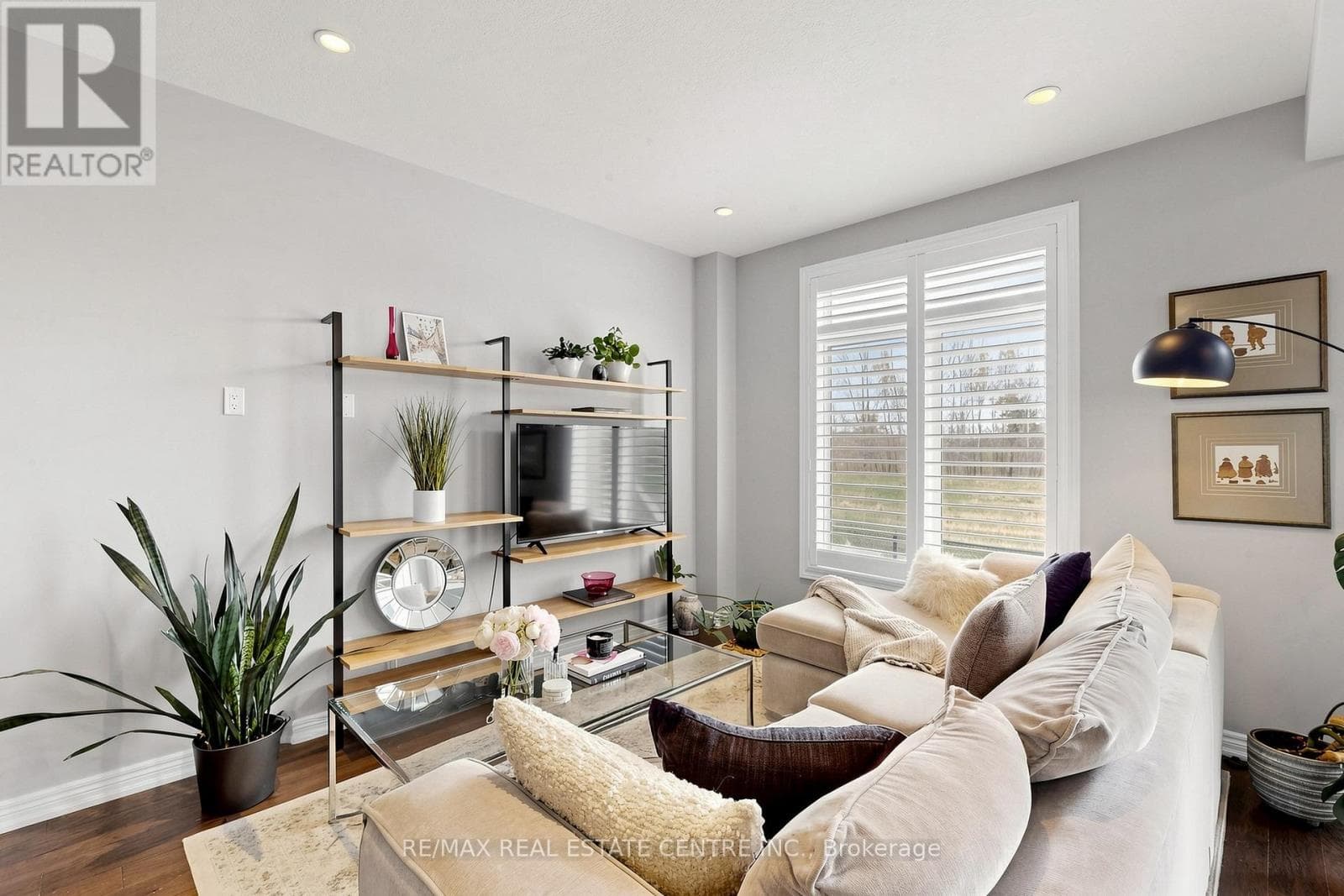Photo of 2350 NATASHA CIRCLE