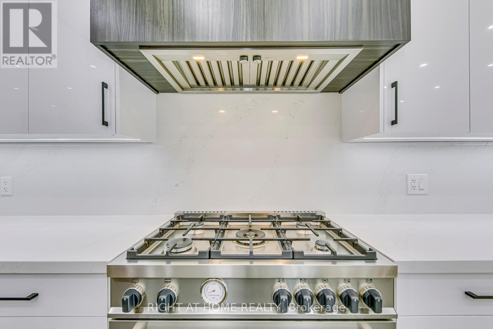 Photo of 5 ENFIELD AVENUE