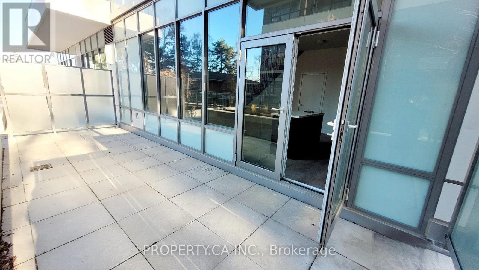 Photo of 102 - 2 TEAGARDEN COURT N
