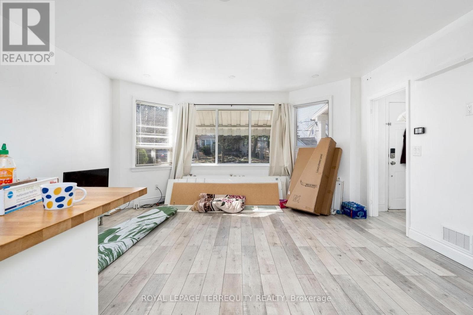 Photo of 64 PELMO CRESCENT