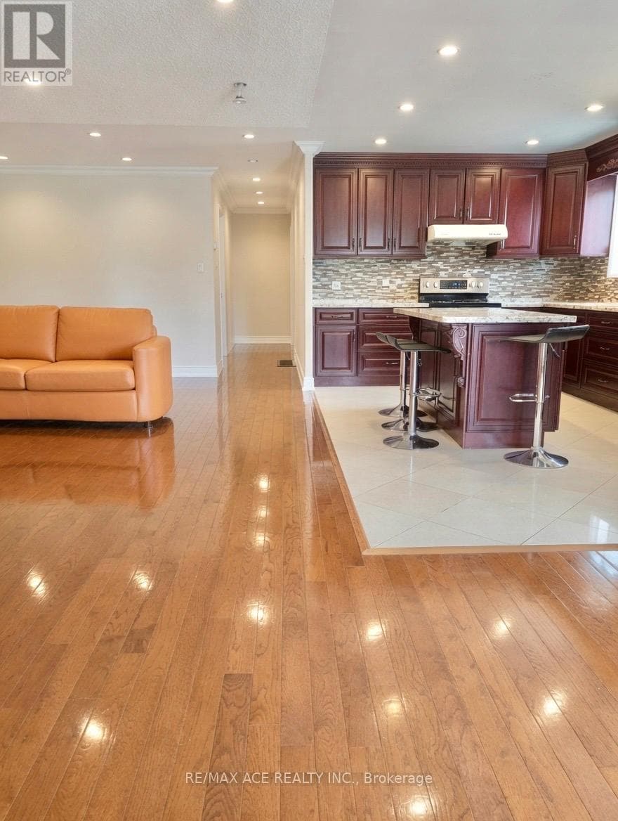 Photo of 10 PARKDENE COURT