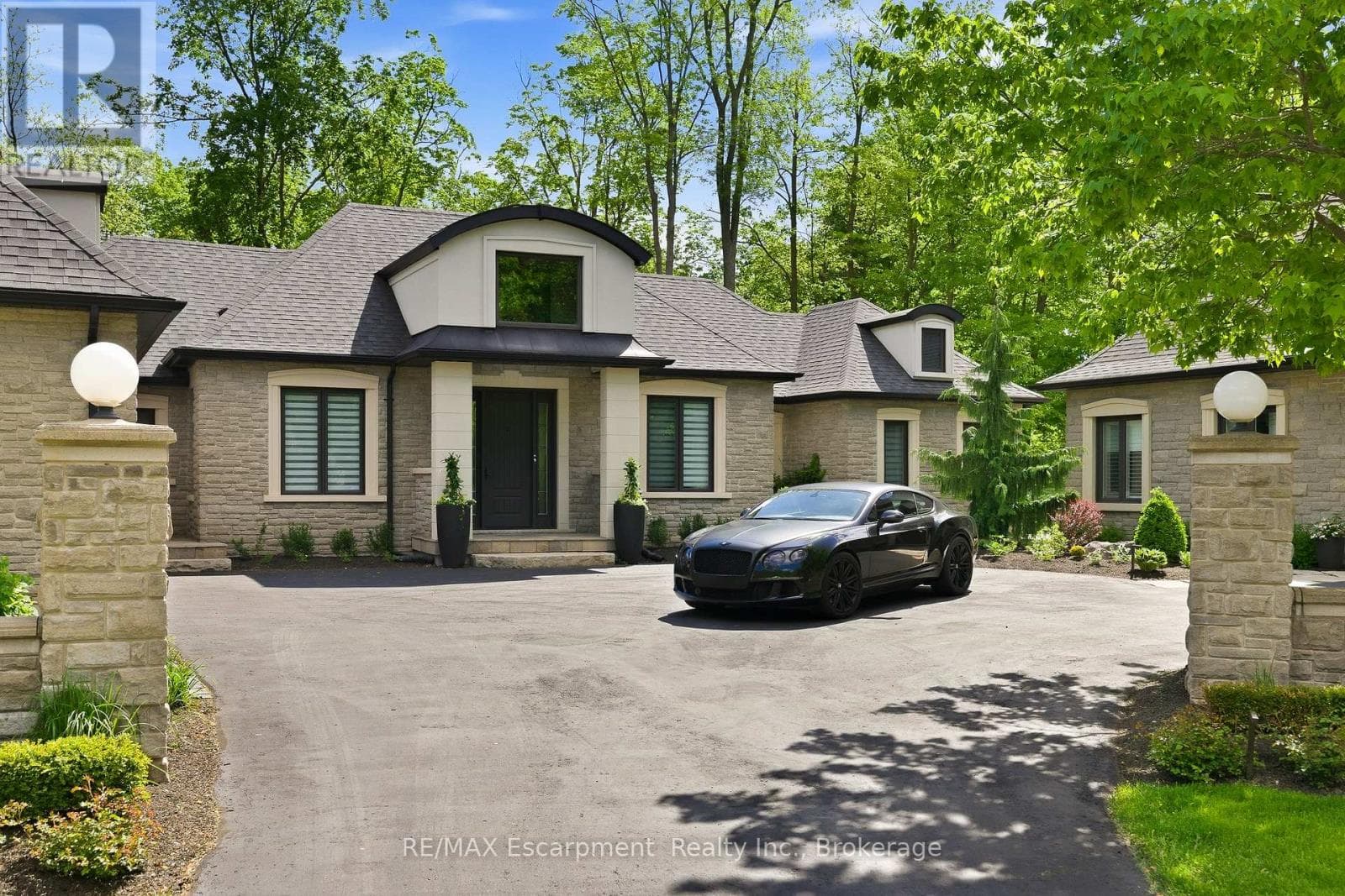 Photo of 3205 HIGHPOINT COURT