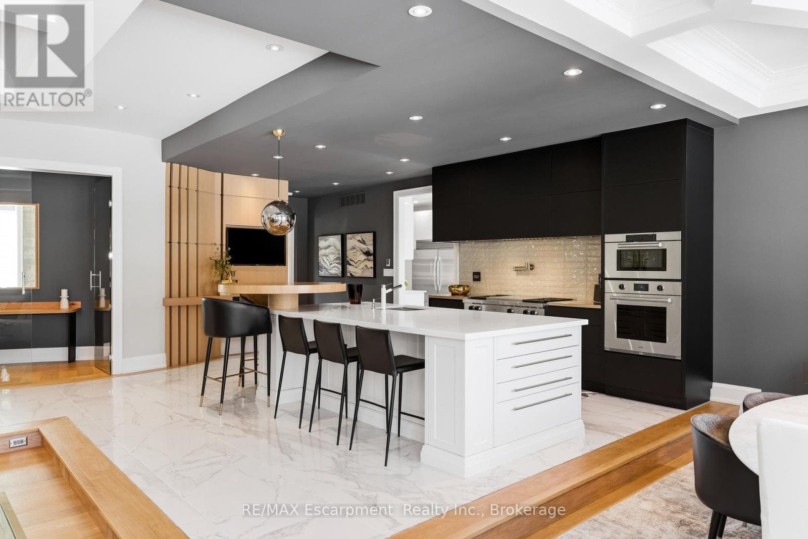 Photo of 3205 HIGHPOINT COURT