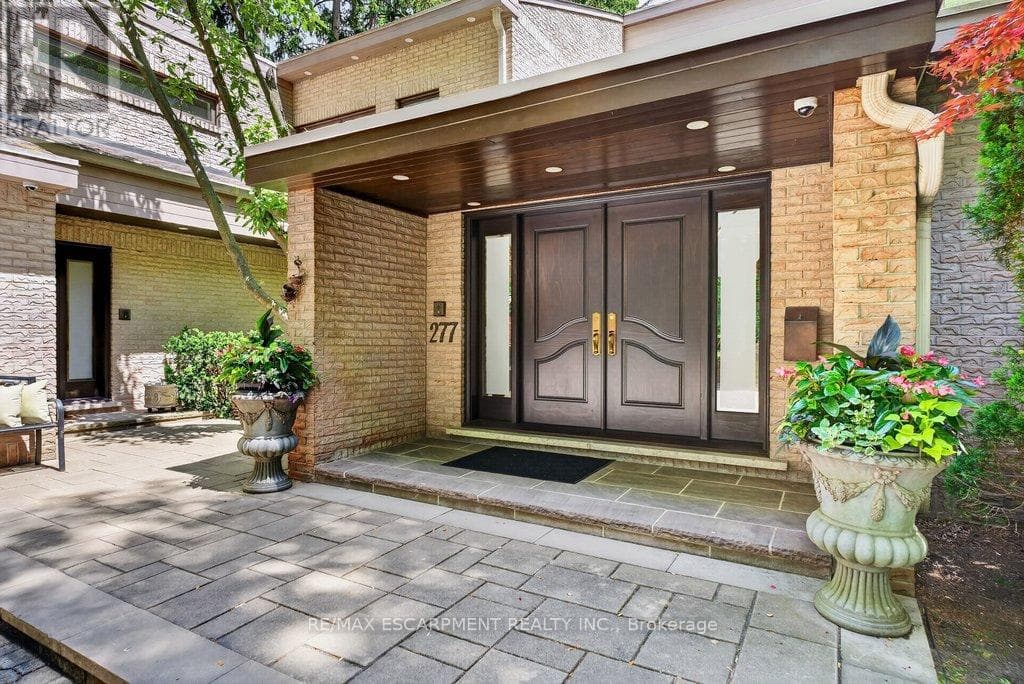 Photo of 277 SHOREACRES ROAD