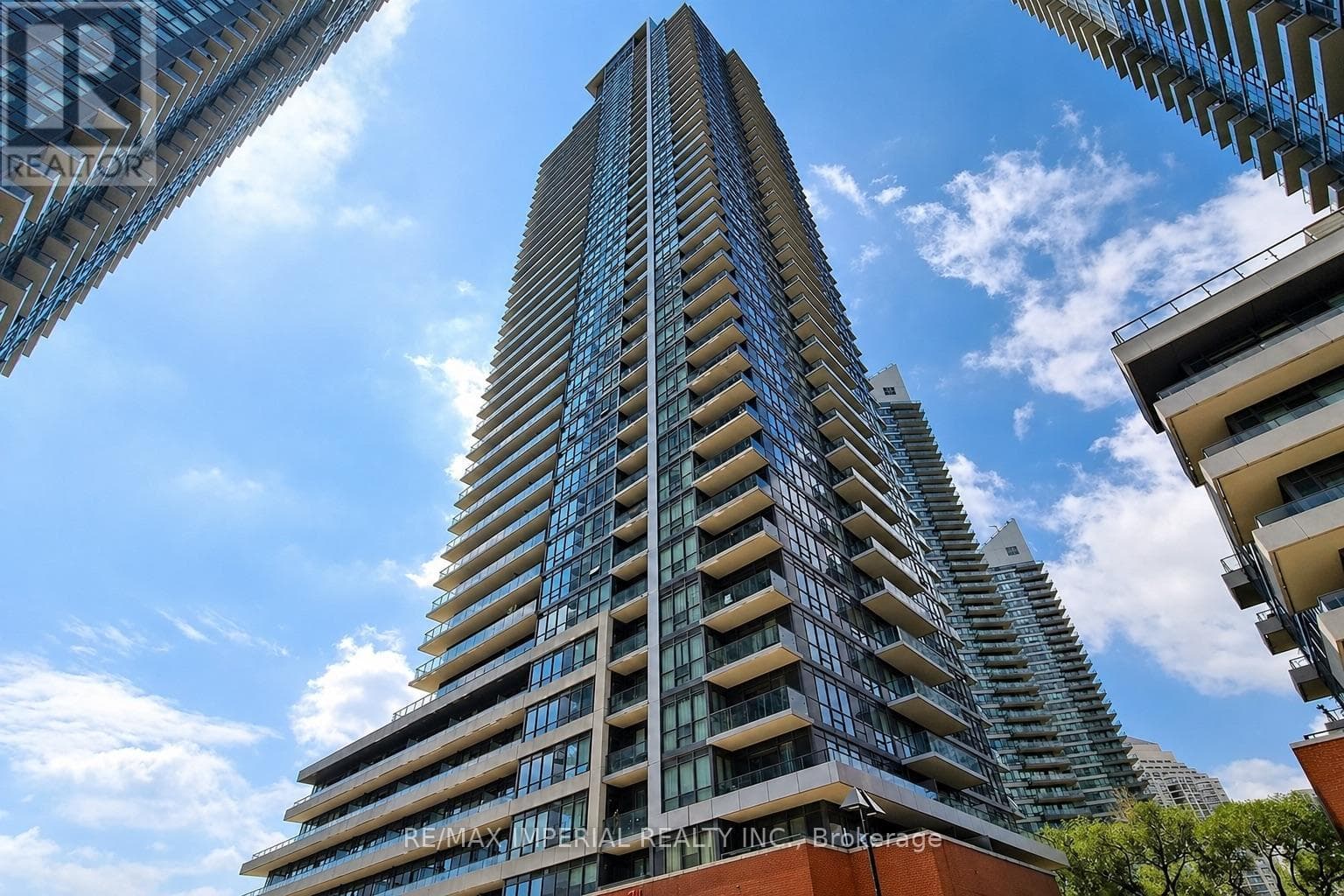 Photo of 3001 - 2212 LAKE SHORE BOULEVARD W