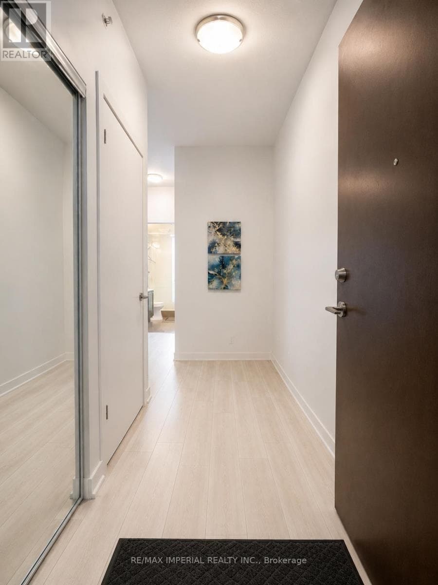 Photo of 3001 - 2212 LAKE SHORE BOULEVARD W