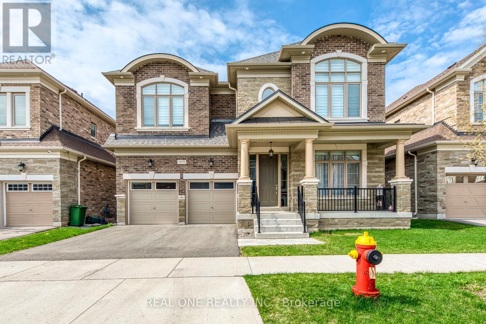 Photo of 1079 JOHN LAIRD CIRCLE