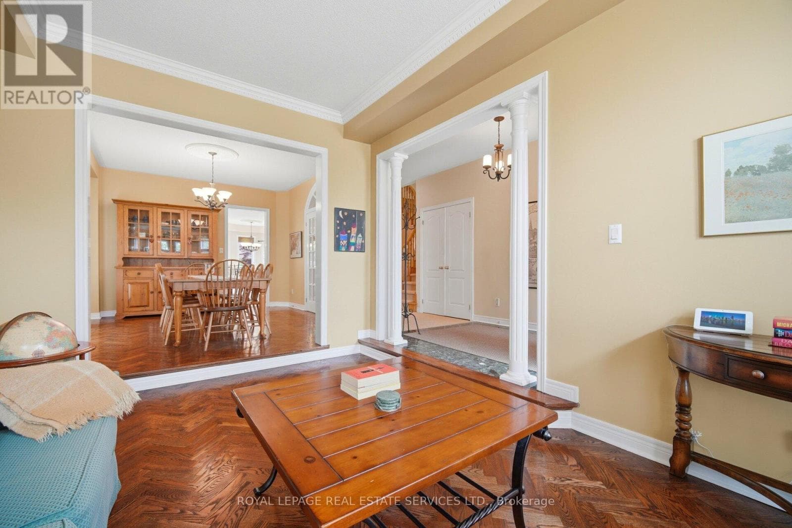 Photo of 1600 GLENVISTA DRIVE