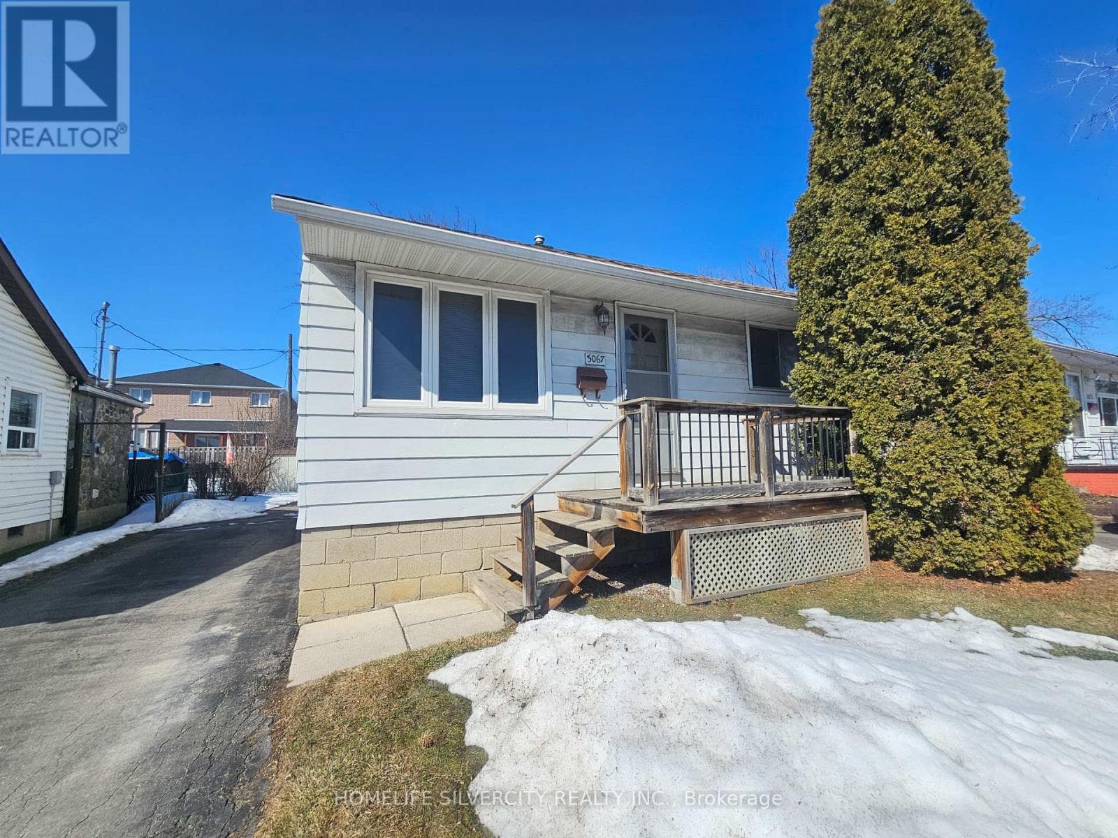 Photo of 3067 CHURCHILL AVENUE