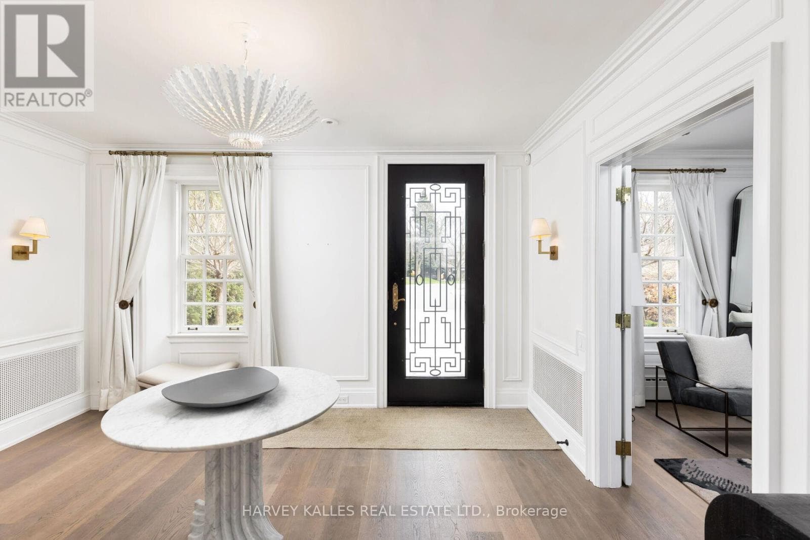 Photo of 470 RUSSELL HILL ROAD