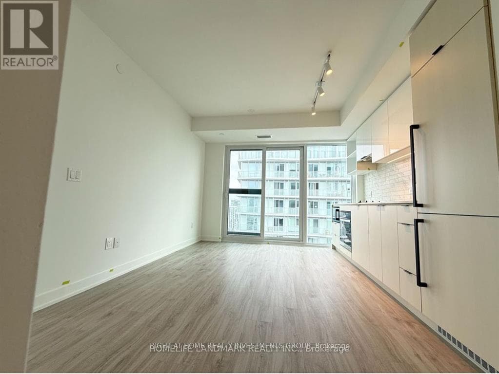 Photo of 2906 - 252 CHURCH STREET