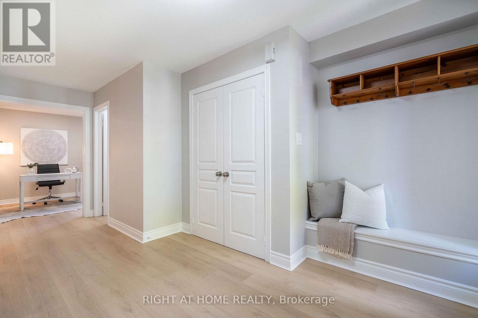 Photo of 2425 NICHOLS DRIVE