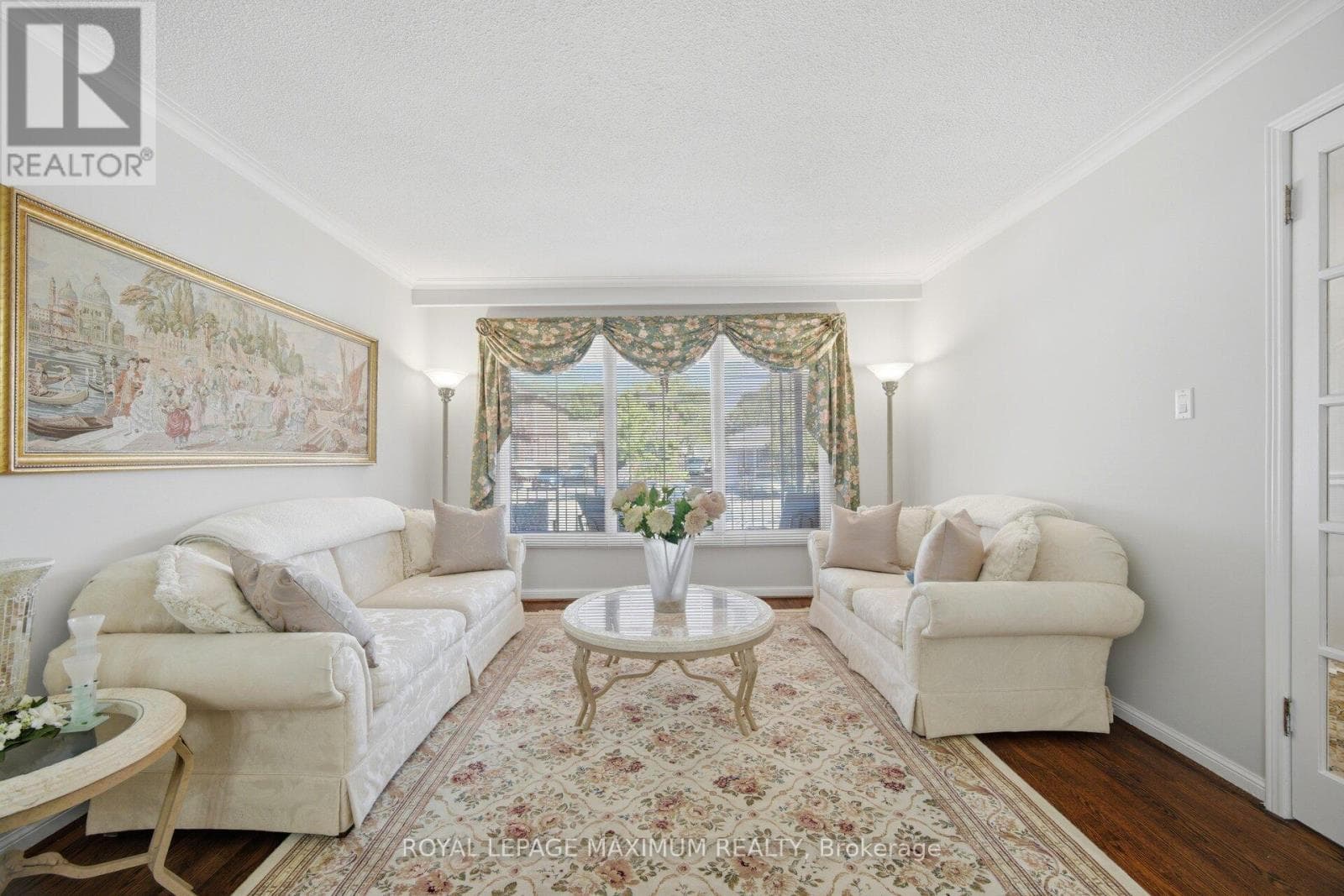 Photo of 255 JOHN STREET