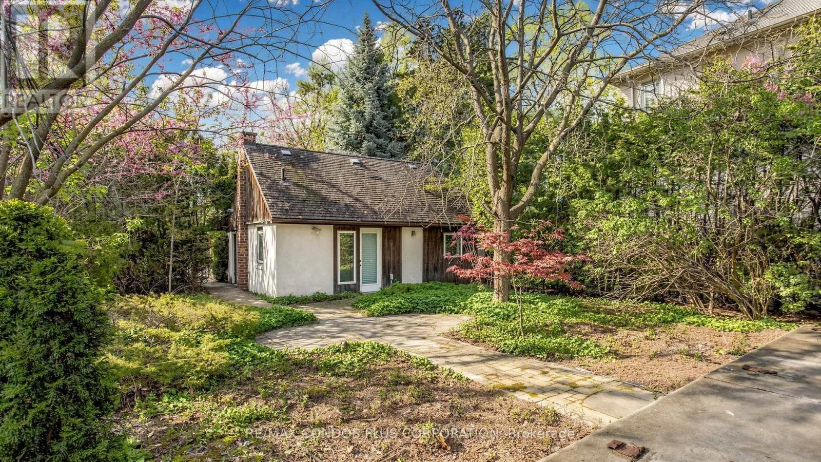 Photo of 78 SPRING GARDEN AVENUE