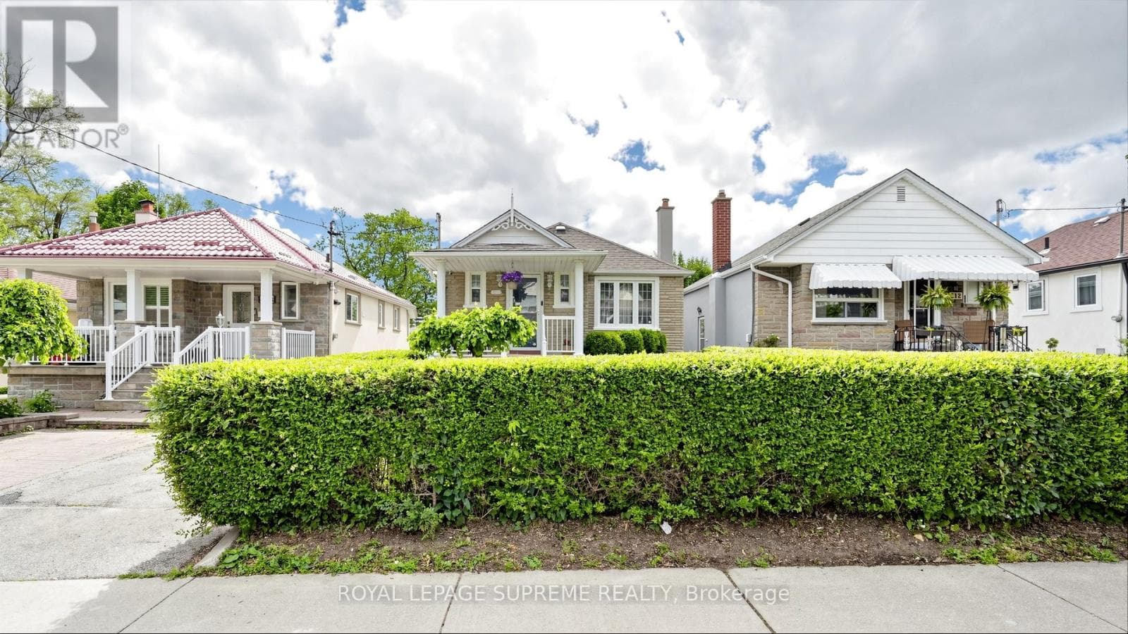Photo of 610 MCROBERTS AVENUE