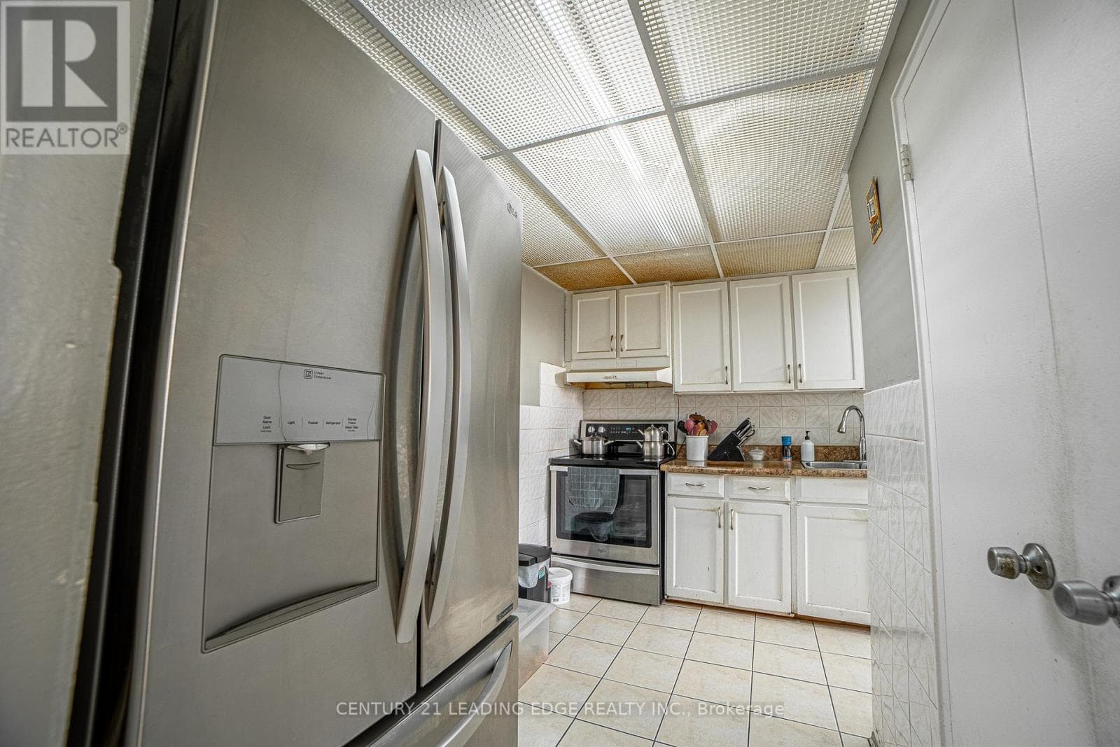 Photo of 402 - 80 GRANDRAVINE DRIVE