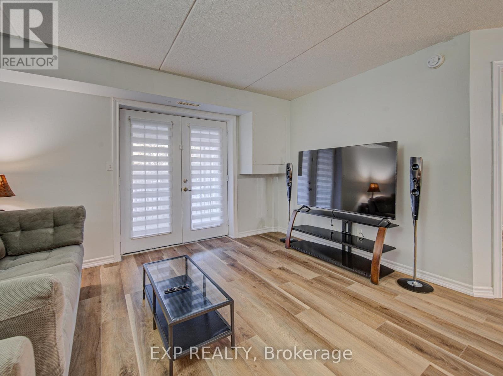 Photo of 106 - 1490 BISHOPS GATE