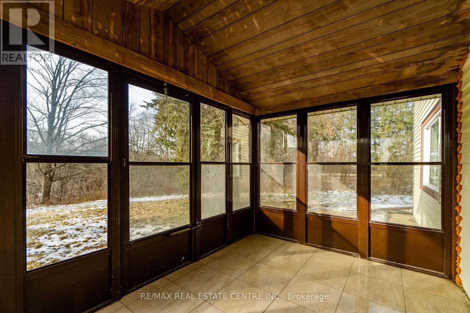 Photo of 8681 CANYON ROAD