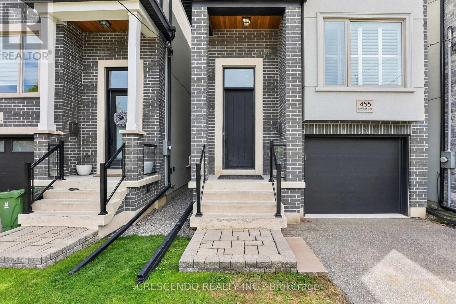 Photo of 455 RIMILTON AVENUE