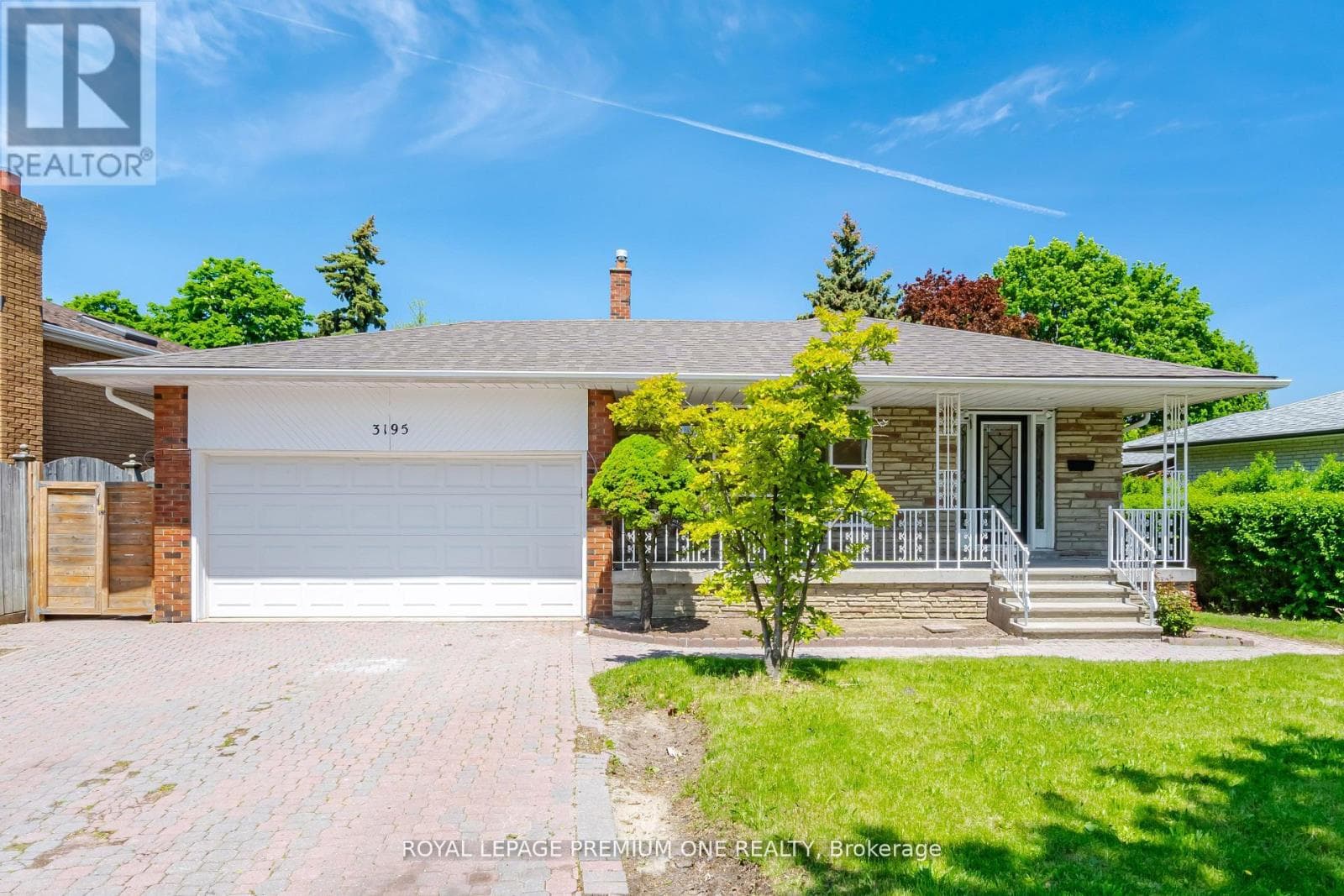 Photo of 3195 GOLDEN ORCHARD DRIVE
