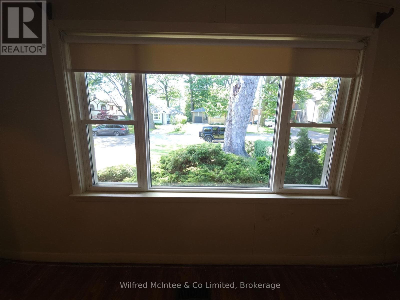 Photo of 69 HALIBURTON AVENUE