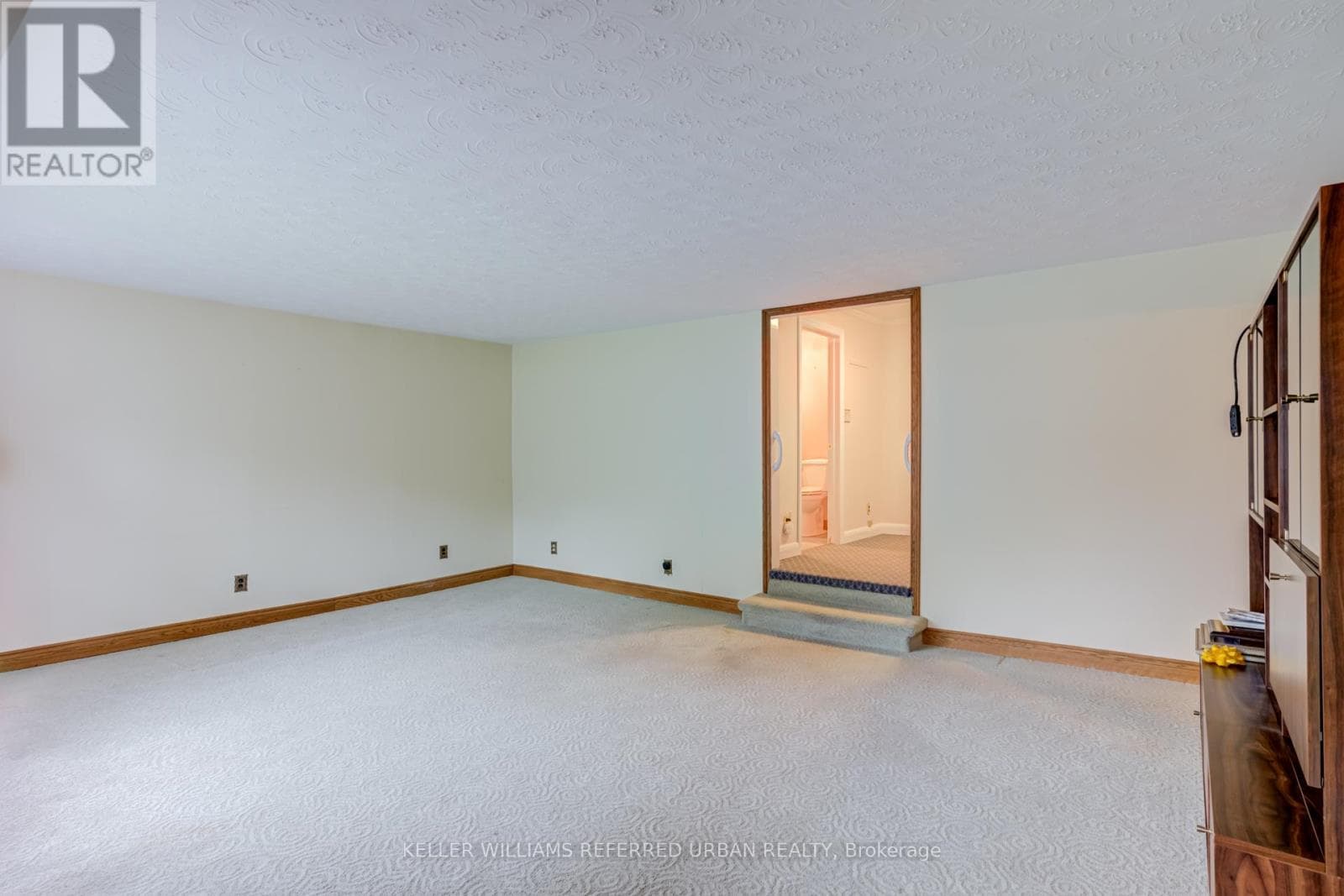 Photo of 1300 MEREDITH AVENUE