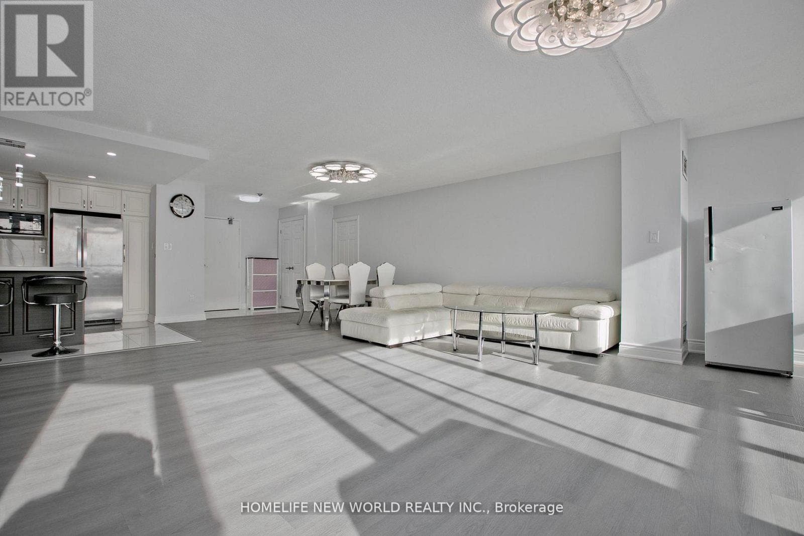 Photo of 2117 - 75 BAMBURGH CIRCLE