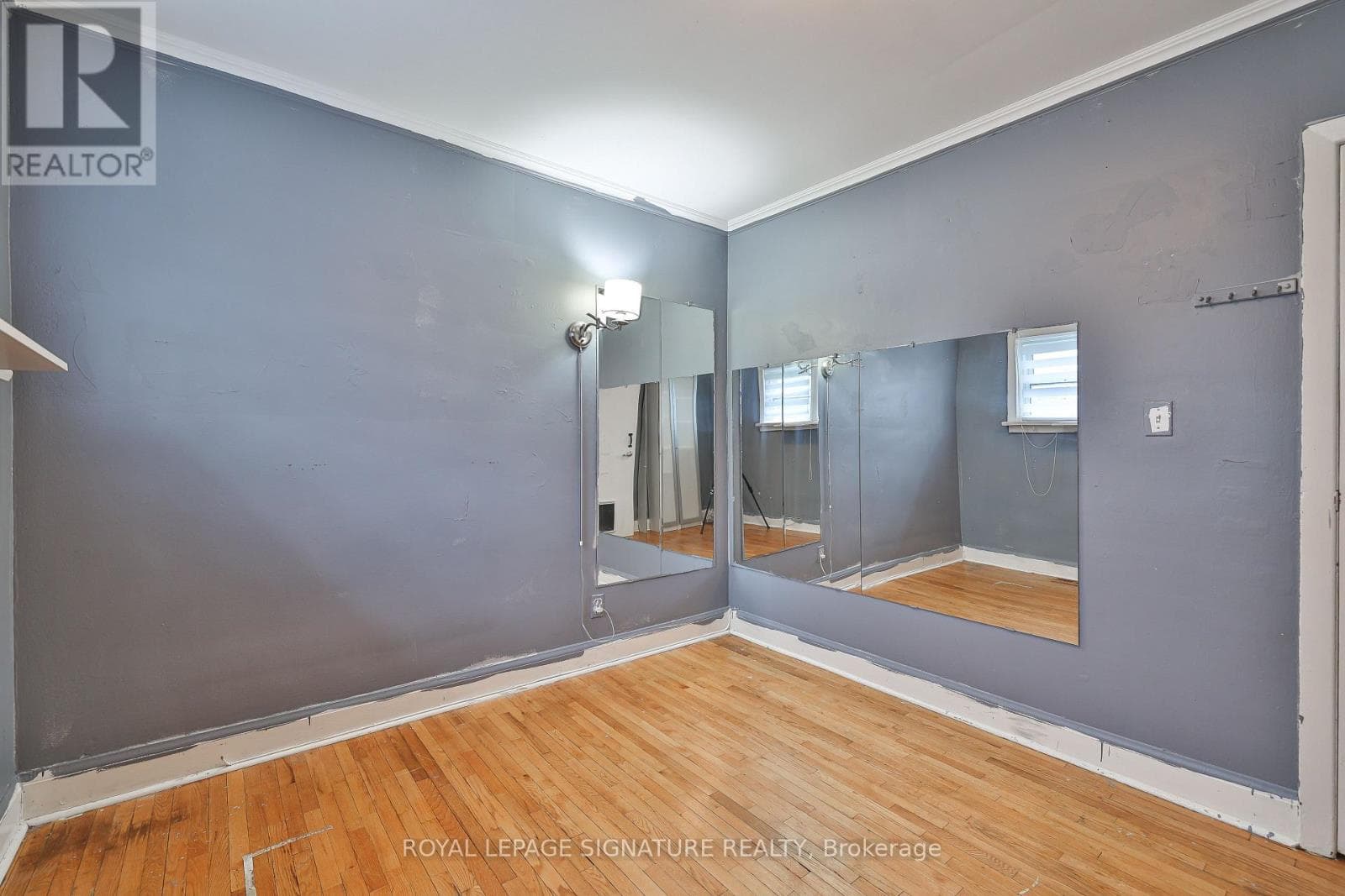 Photo of 178 ANGELENE STREET