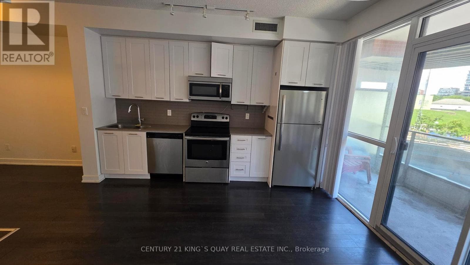 Photo of 310 - 50 BRUYERES MEWS