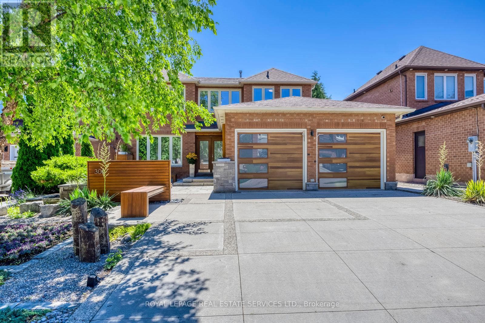 Photo of 300 CANITAL COURT