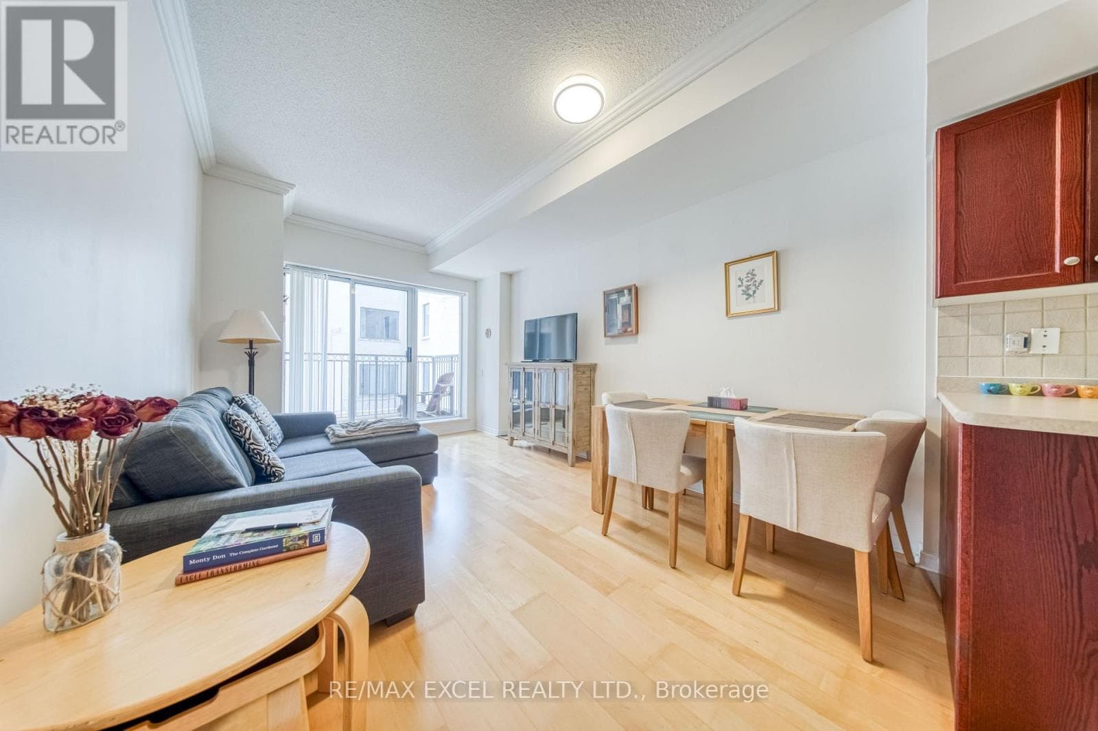 Photo of 403 - 115 RICHMOND STREET E