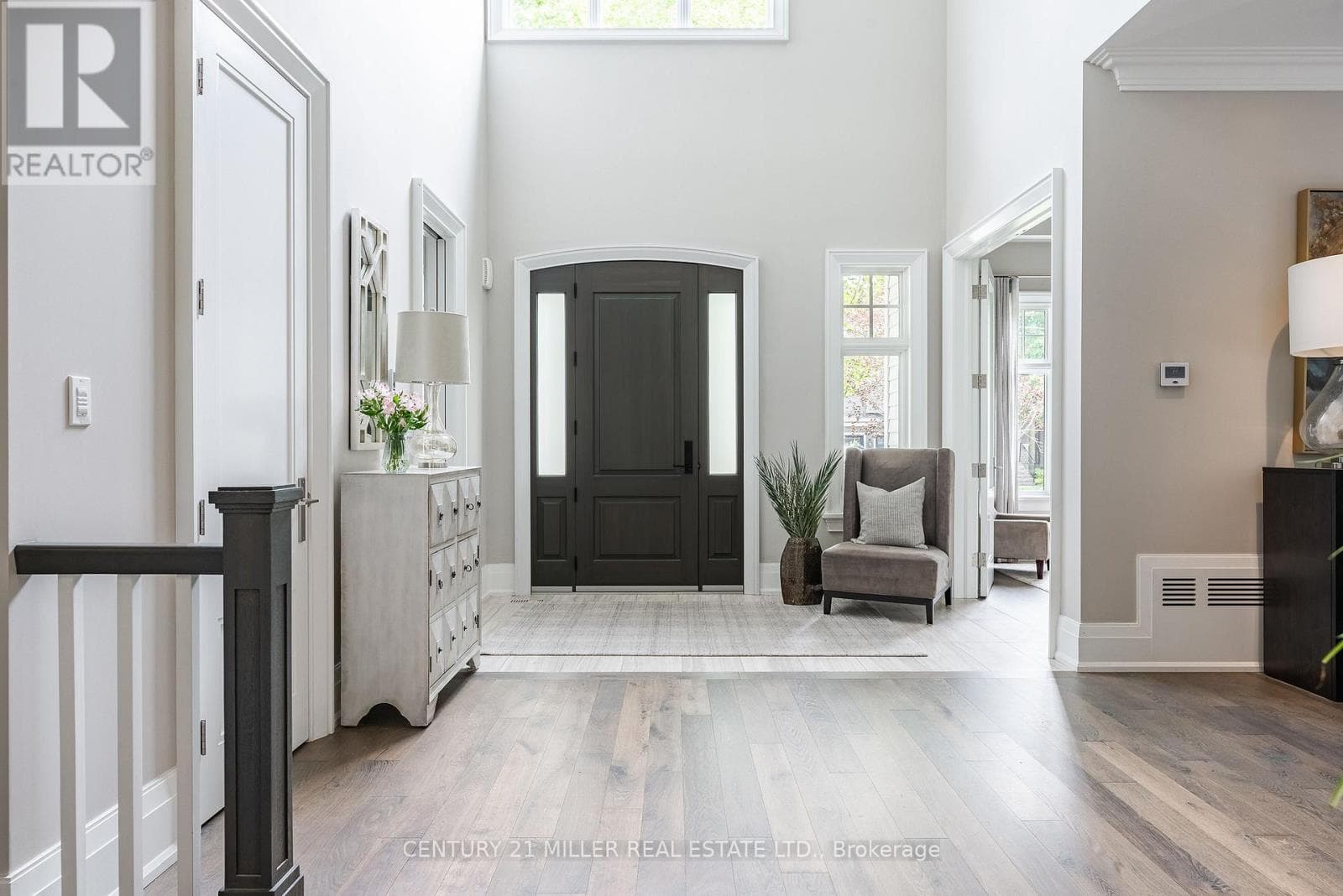 Photo of 487 ORCHARD DRIVE