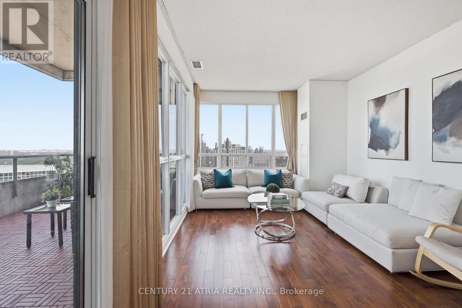 Photo of PH202 - 23 HOLLYWOOD AVENUE