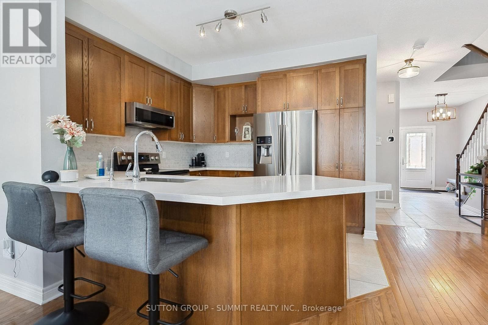 Photo of 2092 ENGLISH CRESCENT