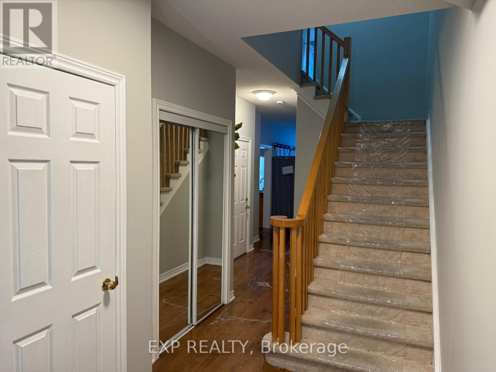 Photo of 5066 MERCER COMMON